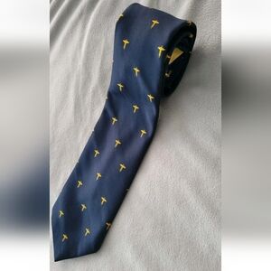 Vintage Medical Doctor Tie Blue Gold Caduceus Filenes Crested Clubs Blanford 70s